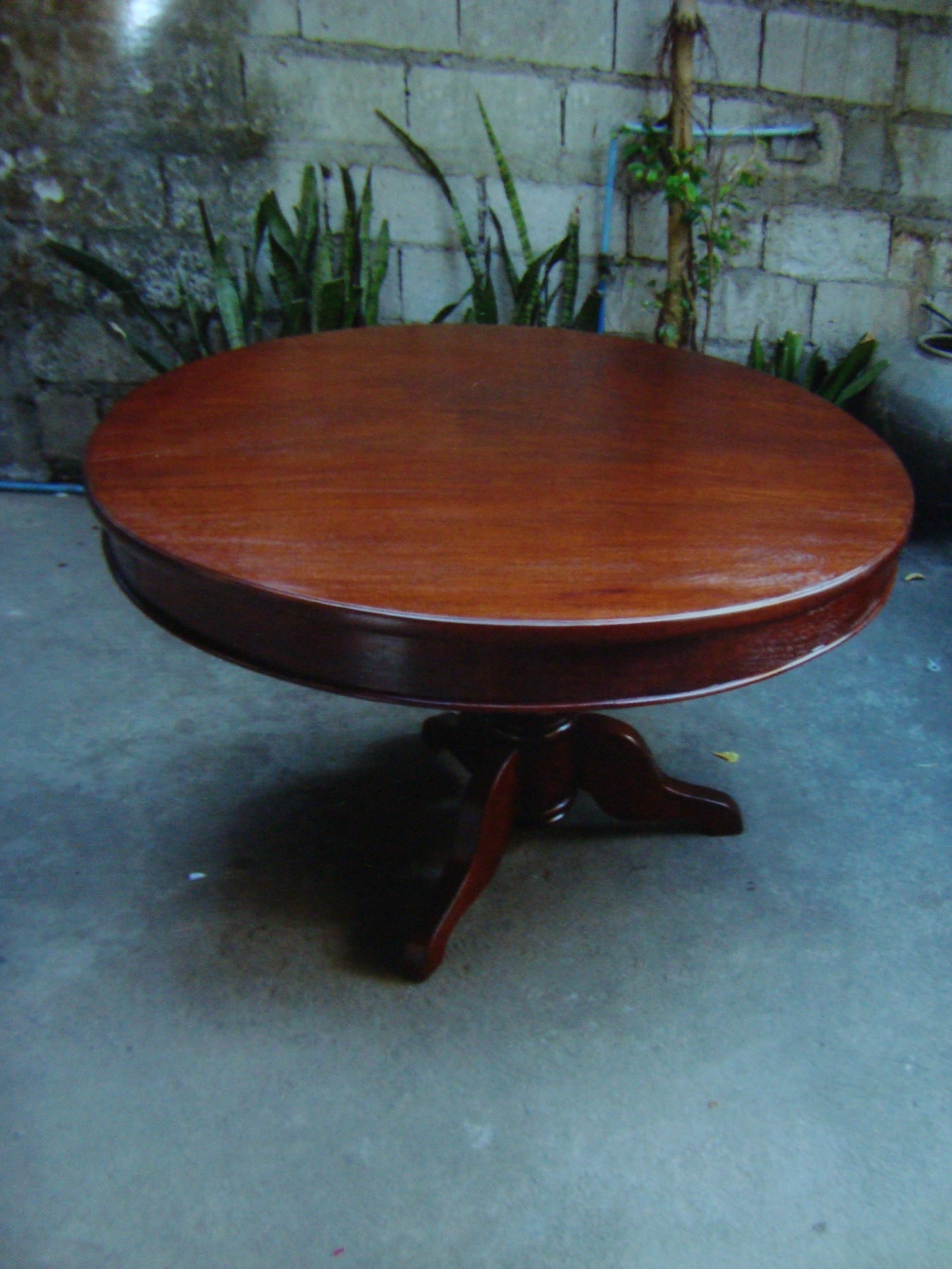 Round table tripod narra 1950′s 48″diam. AMN-R74