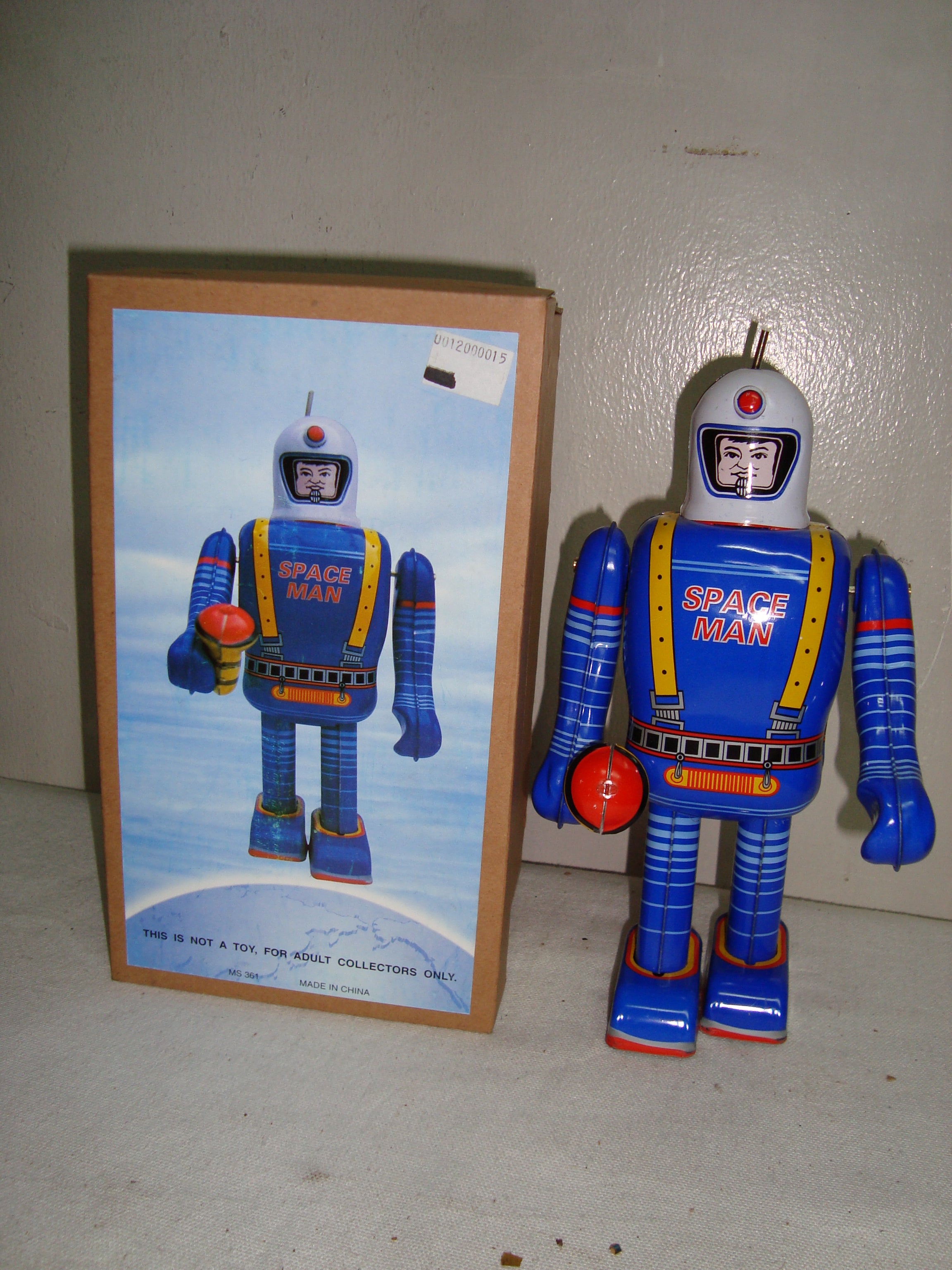 Space Man Tin w/ Box