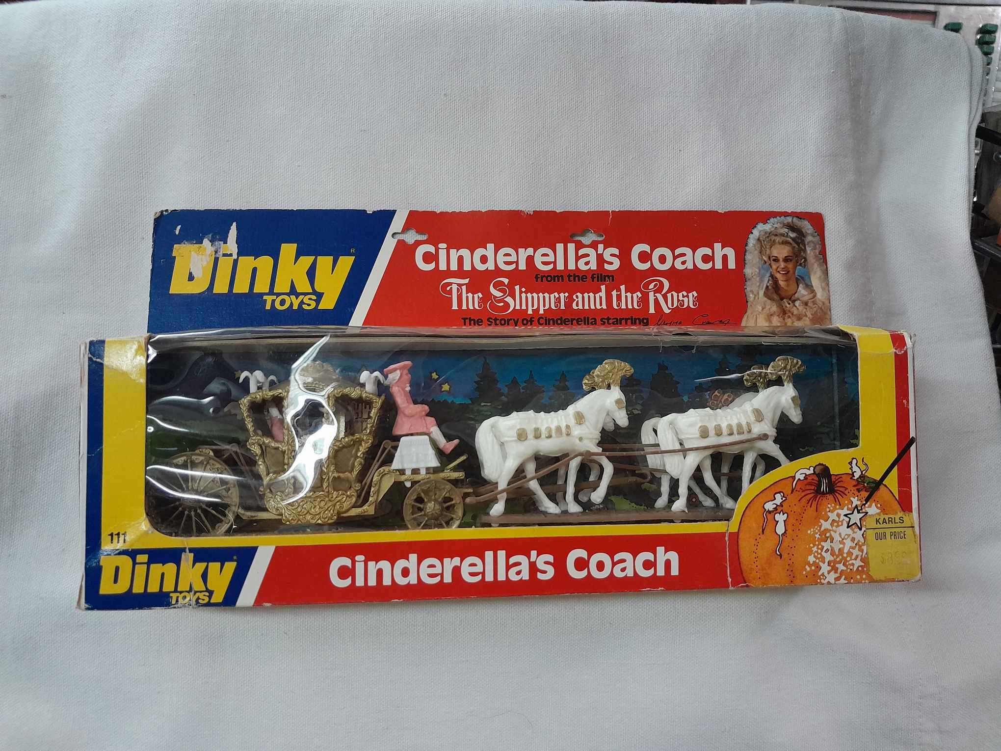 Vintage 1976 Dinky Toys Cinderella's Coach