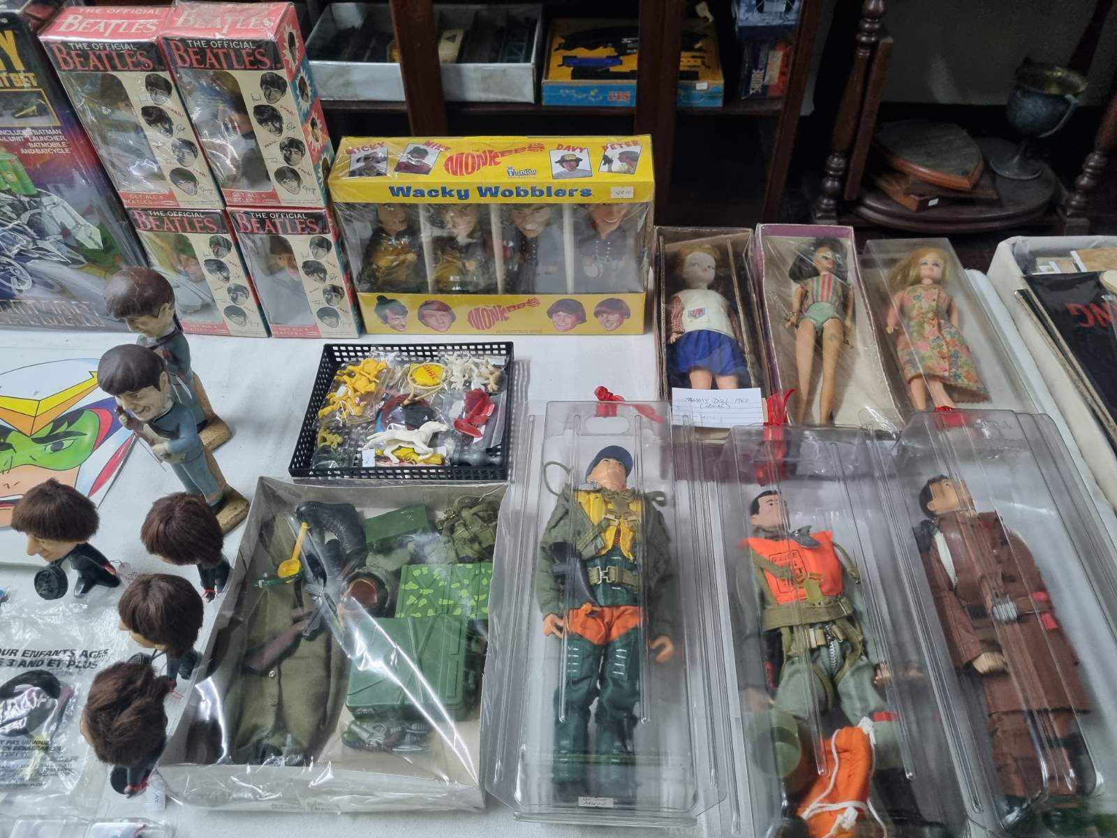 Collectibles Action figures