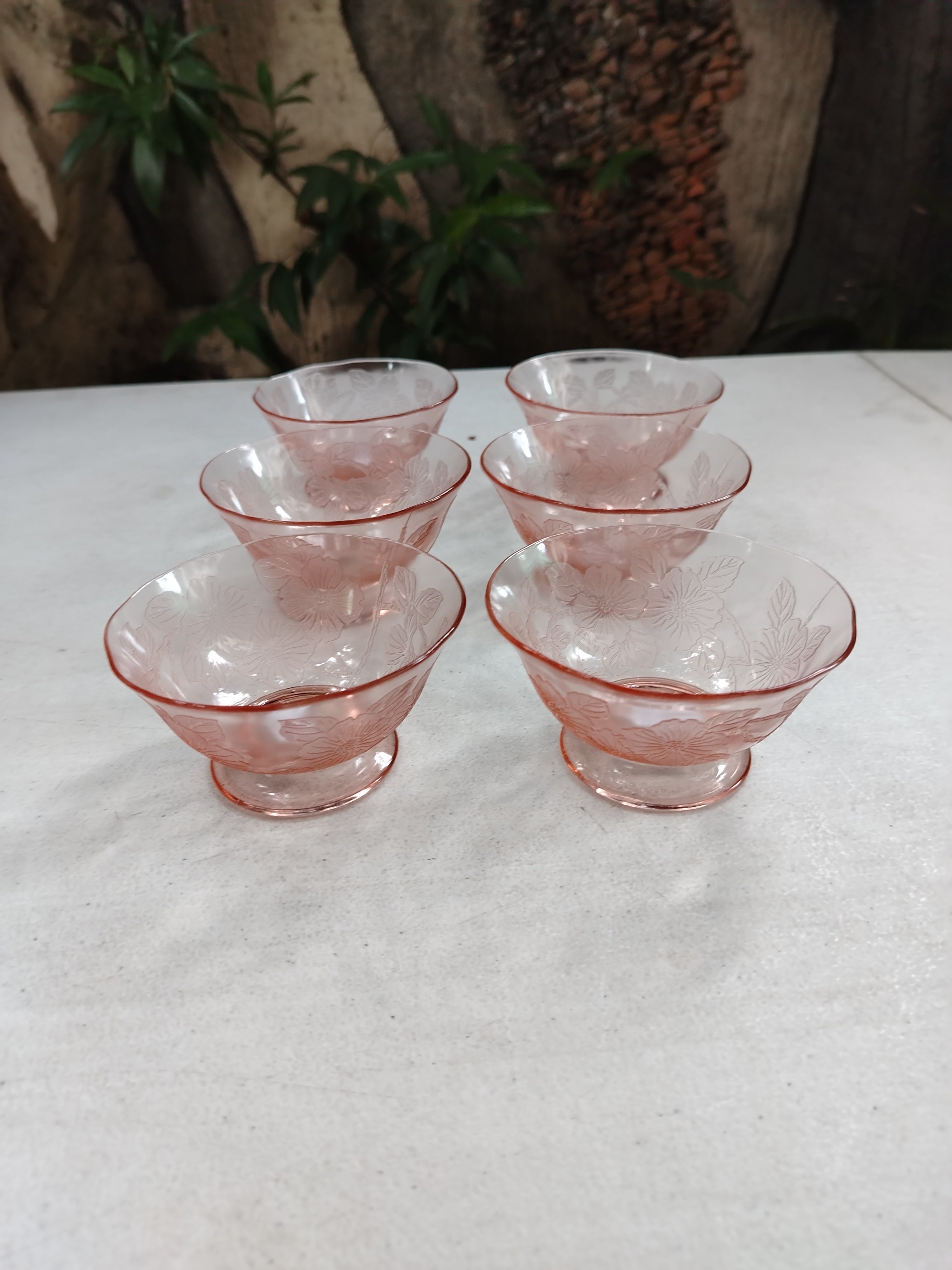 DOGWOOD PINK ICE CREAM DISH DEPRESSION GLASS