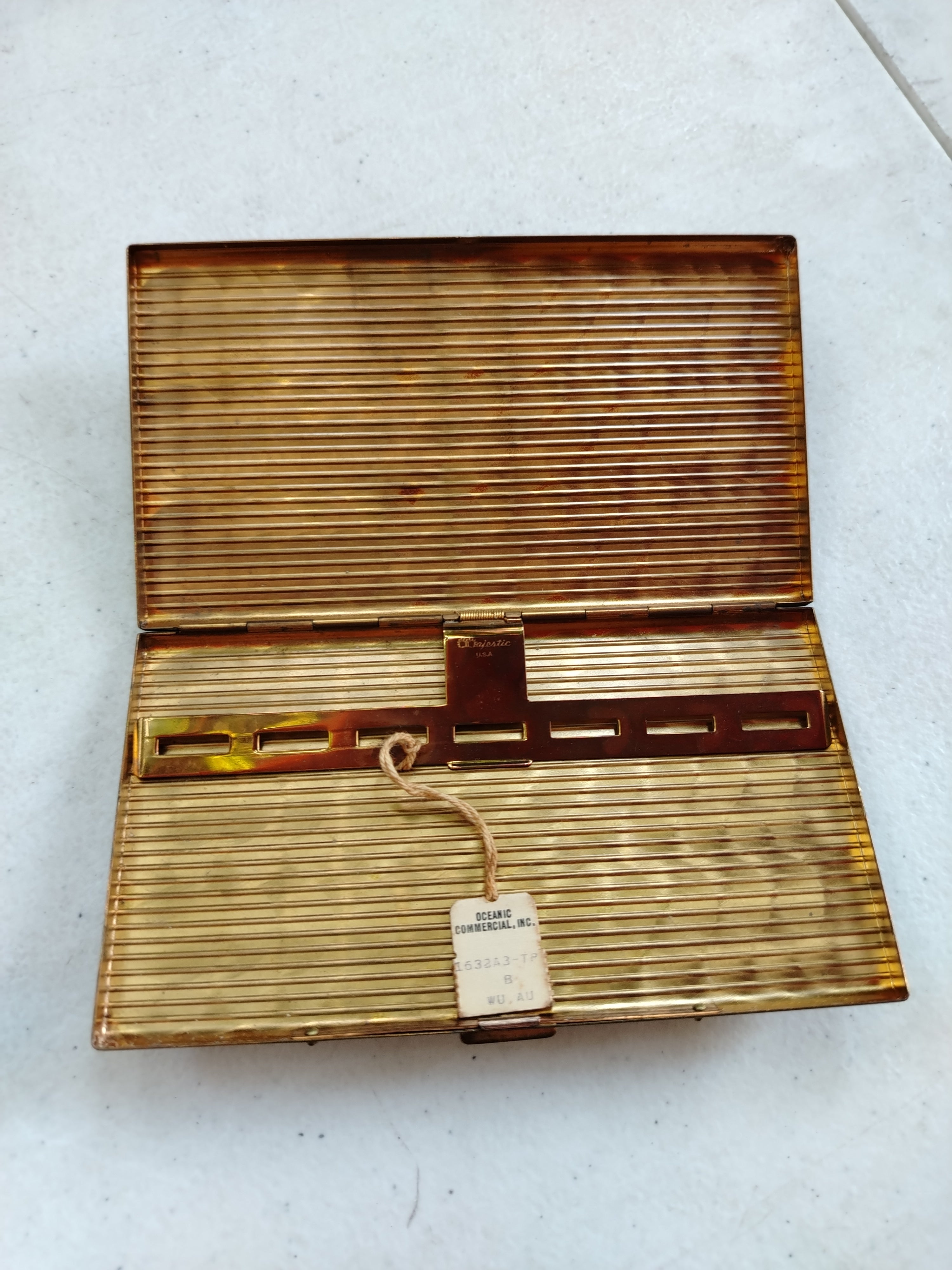 CIGARETTE CASE METAL