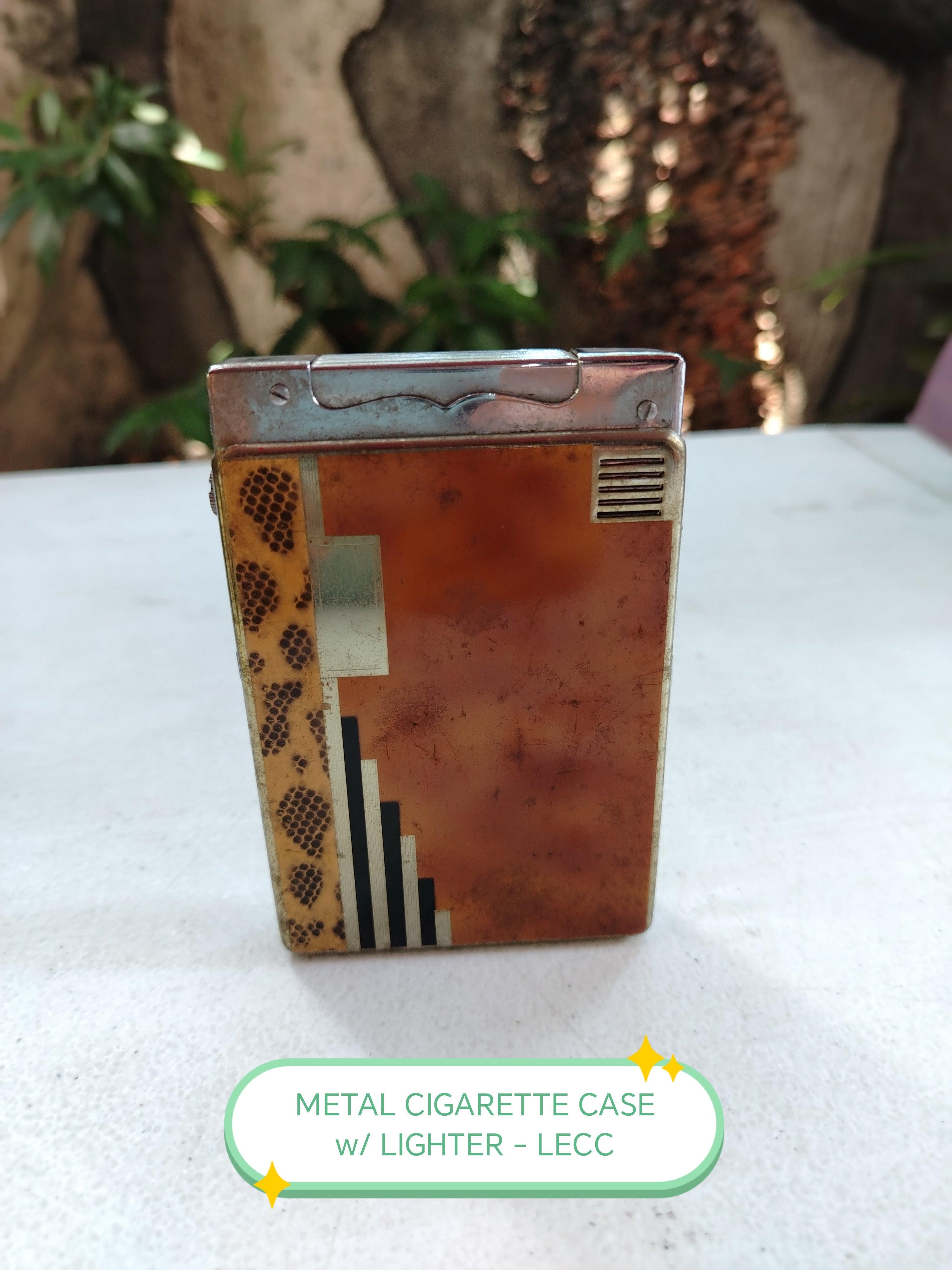 CIGARETTE CASE WITH LIGHTER