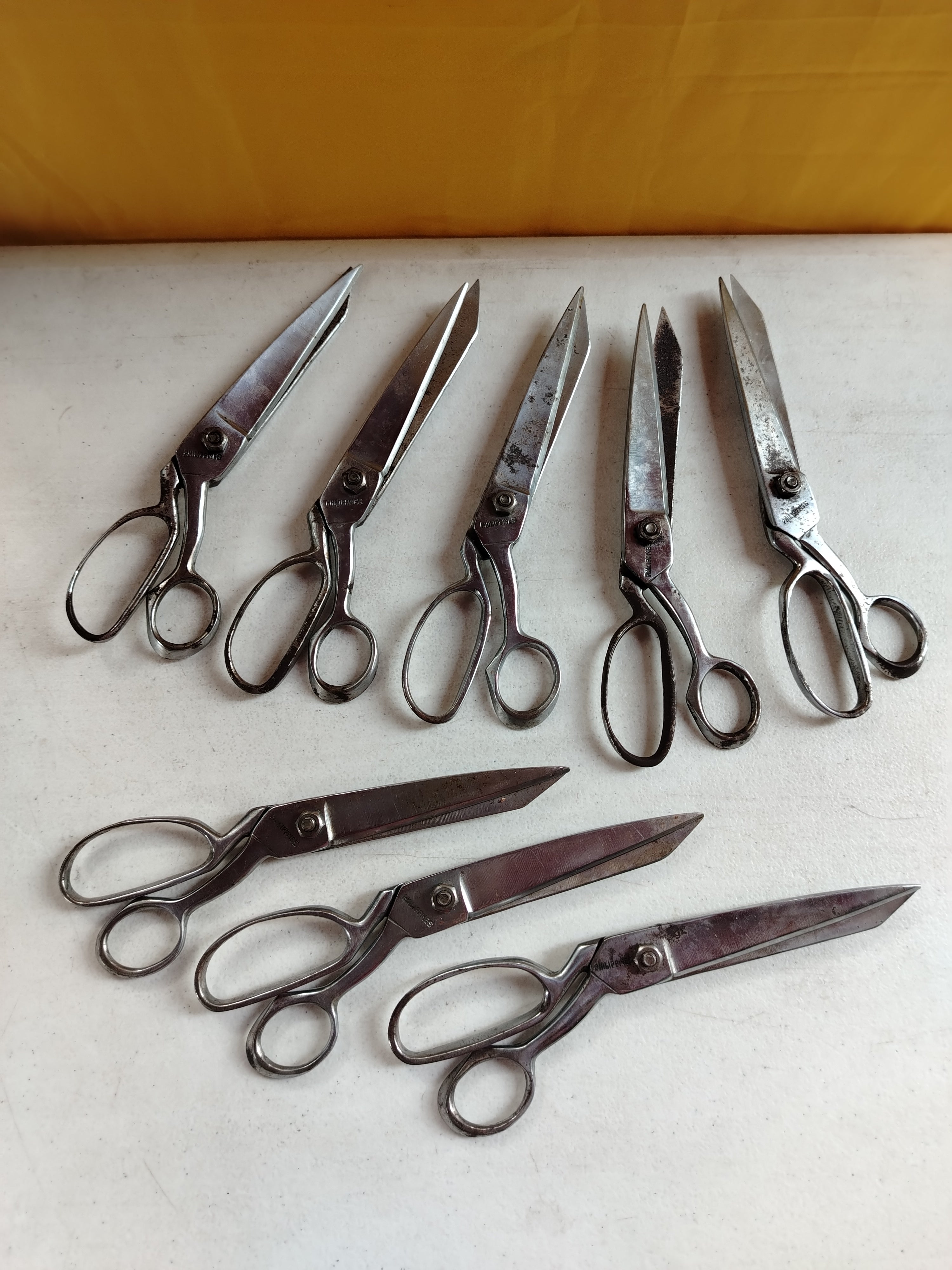 VINTAGE SCISSORS