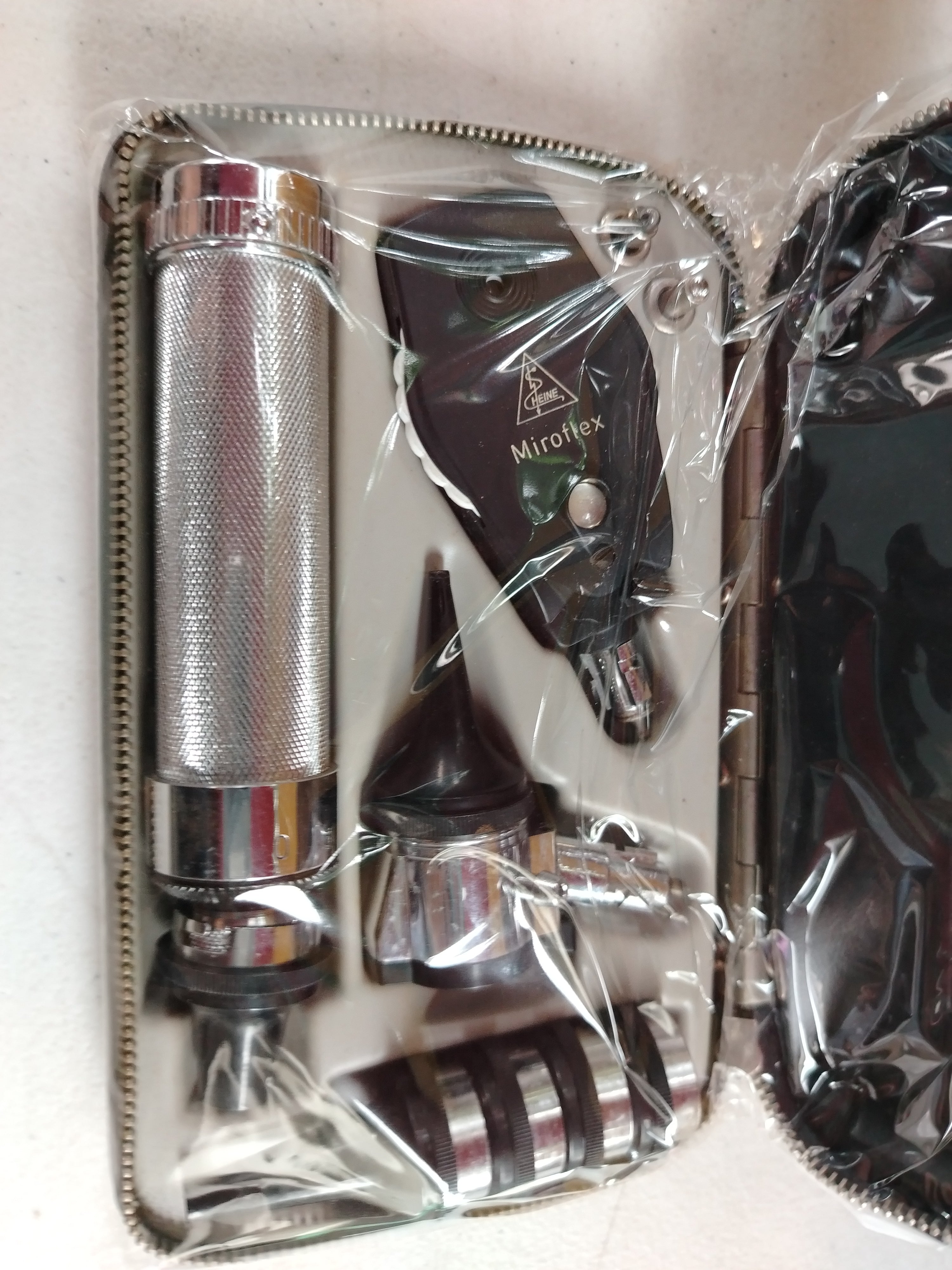VINTAGE MIROFLEX OTOSCOPE W/ CASE