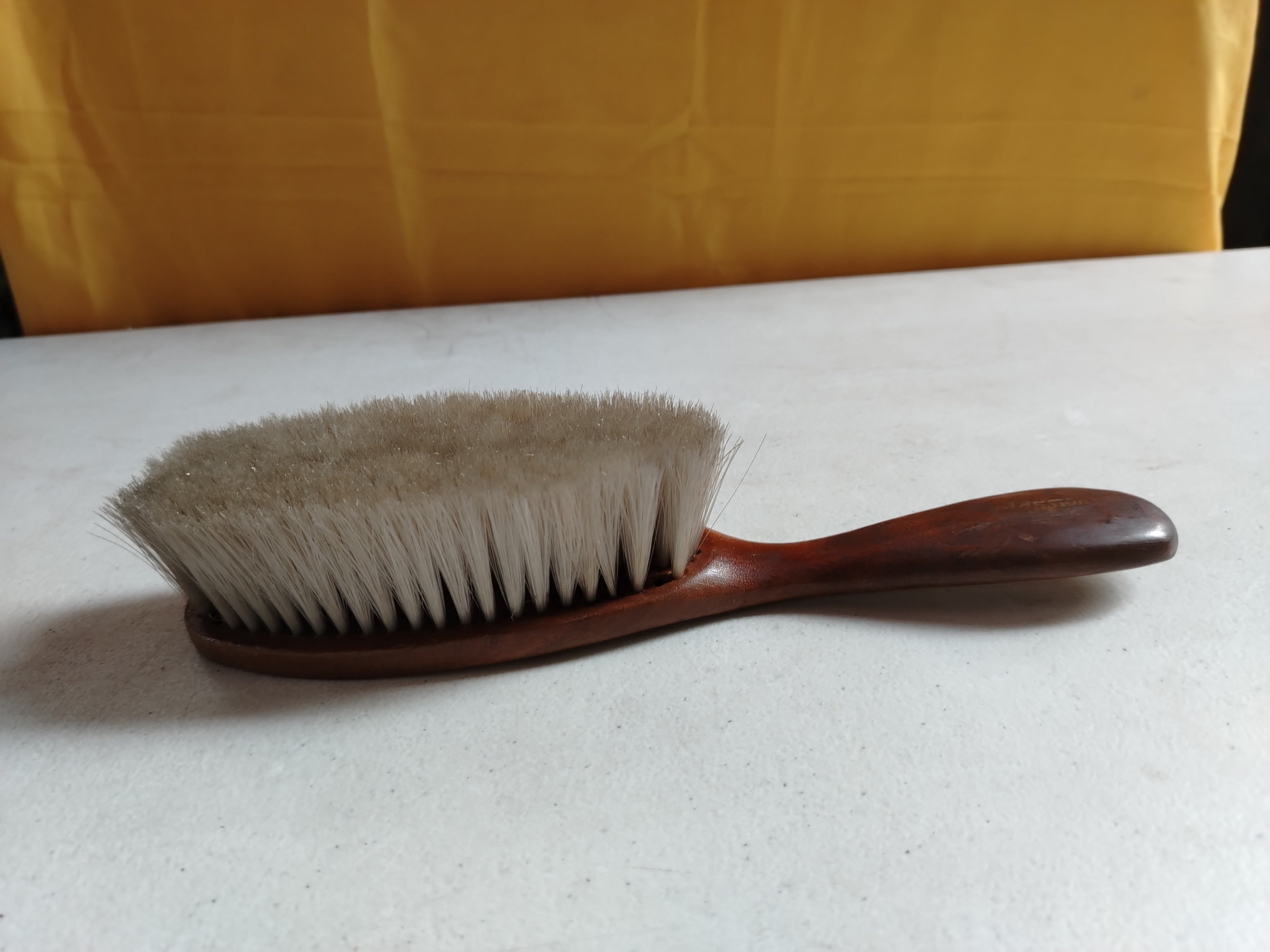 BARBER BRUSH & COMB