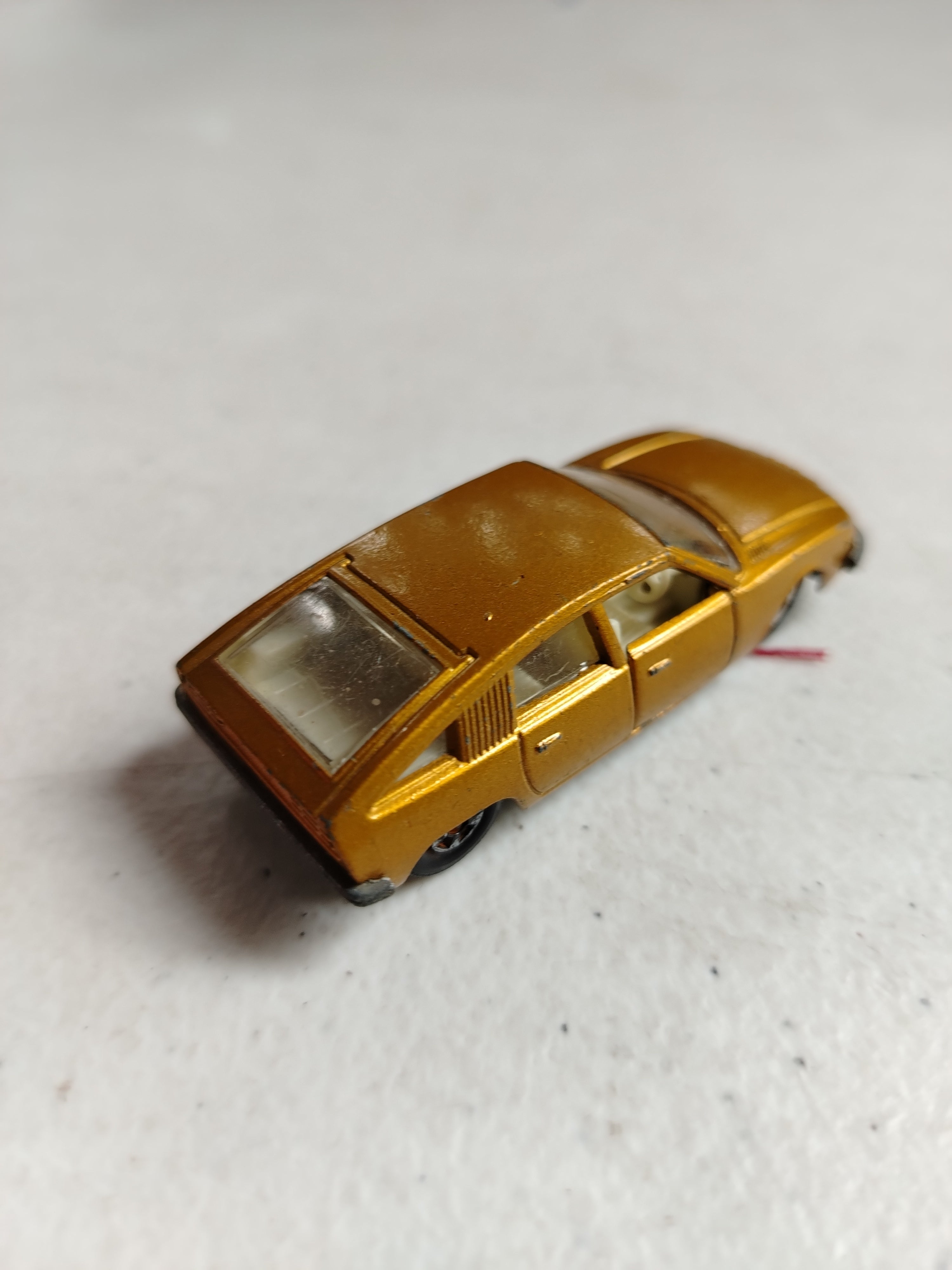 MATCHBOX DIE CAST TOYS