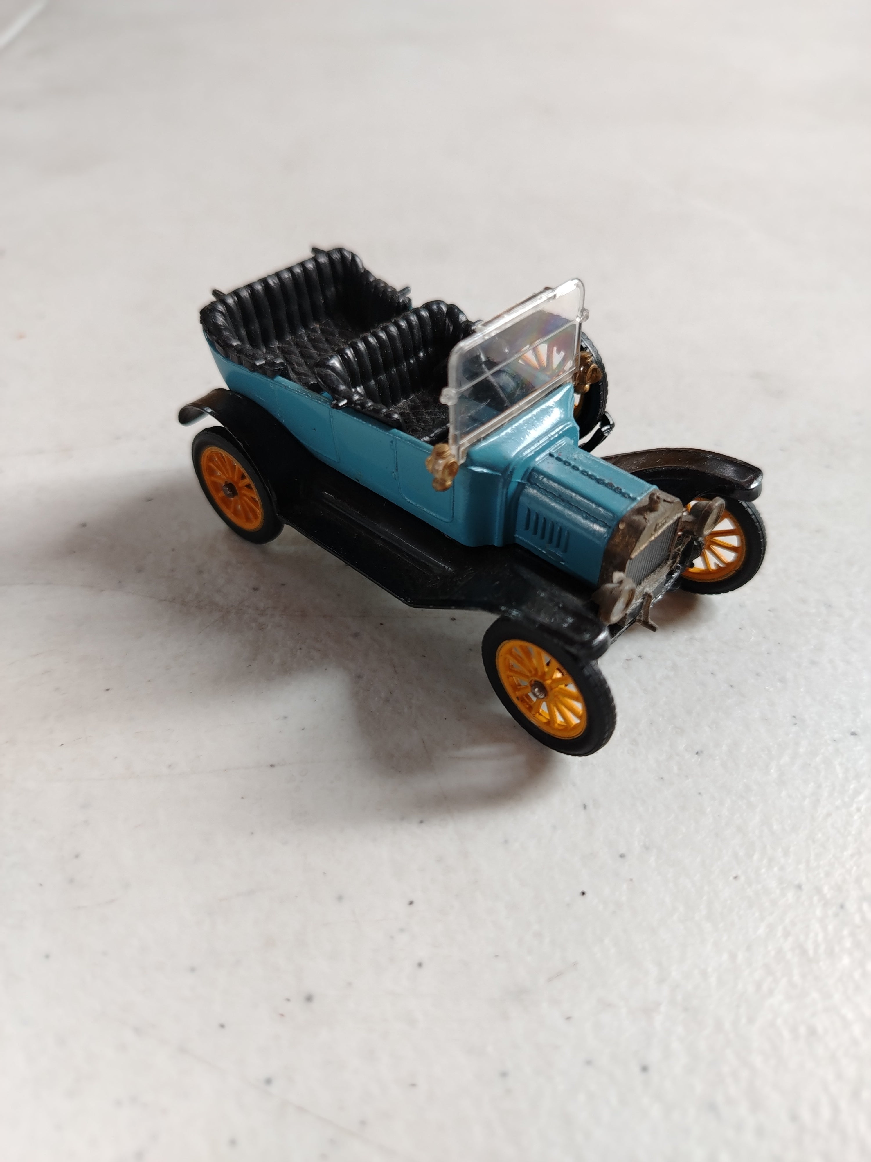 CORGI FORD MODEL T