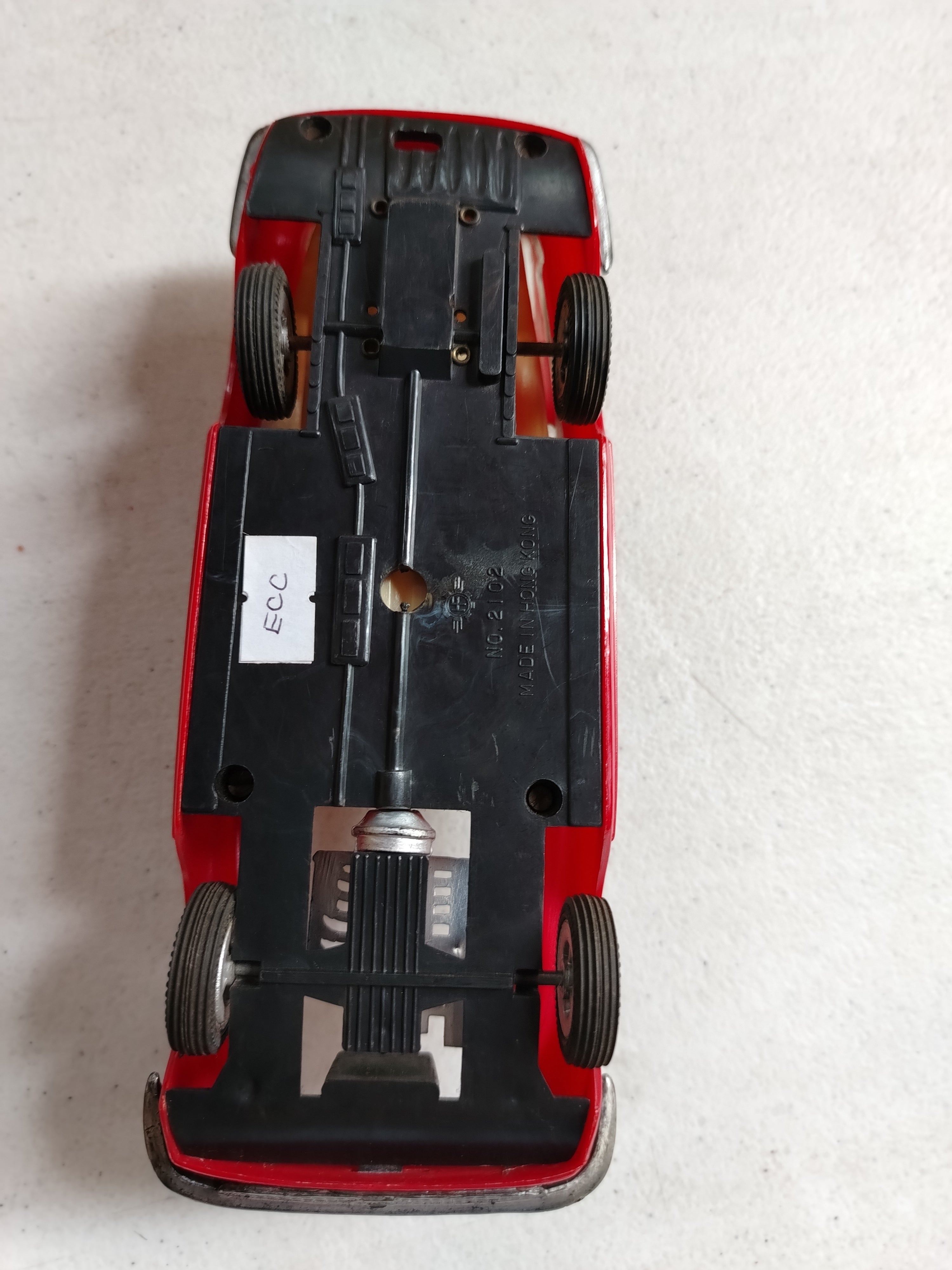 PLASTIC TOY CAR