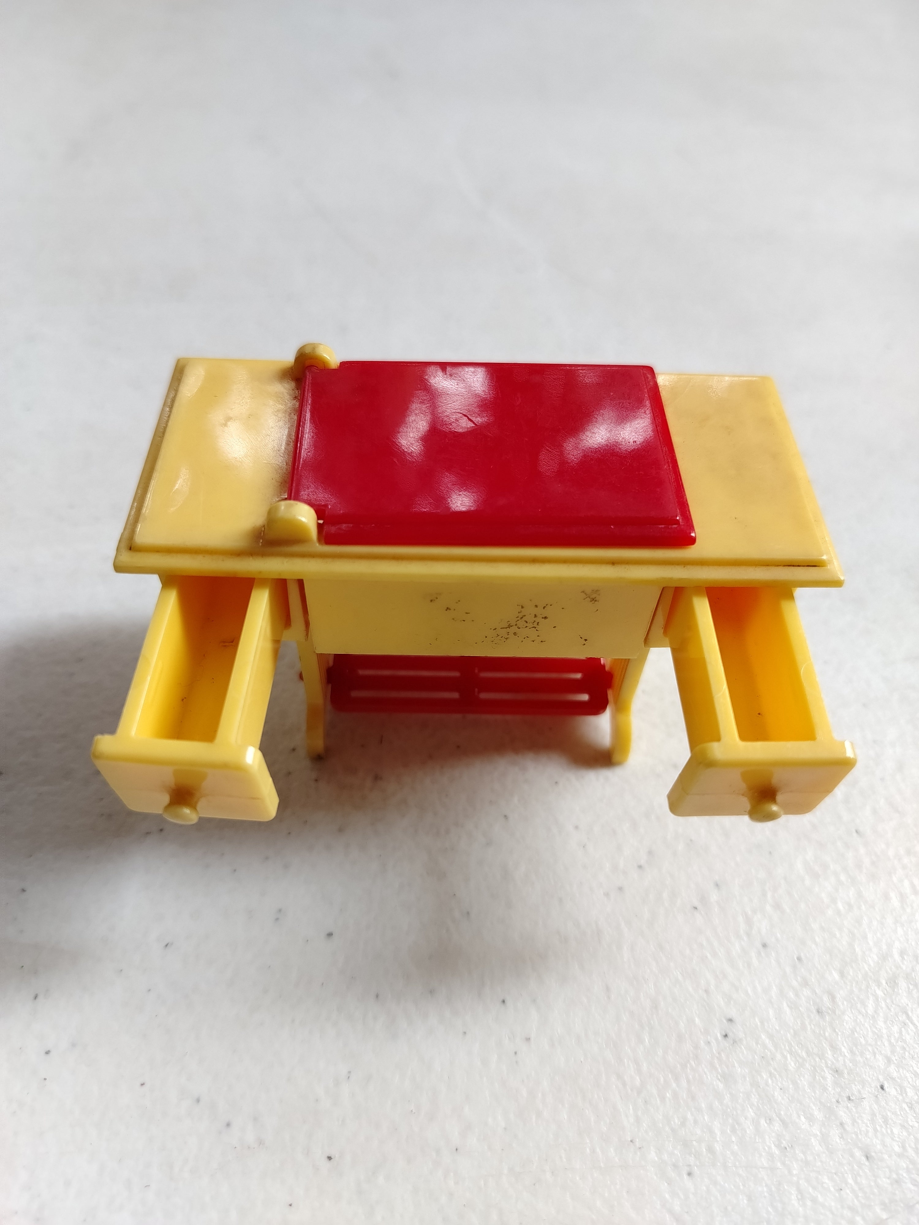 SEWING MACHINE TOY