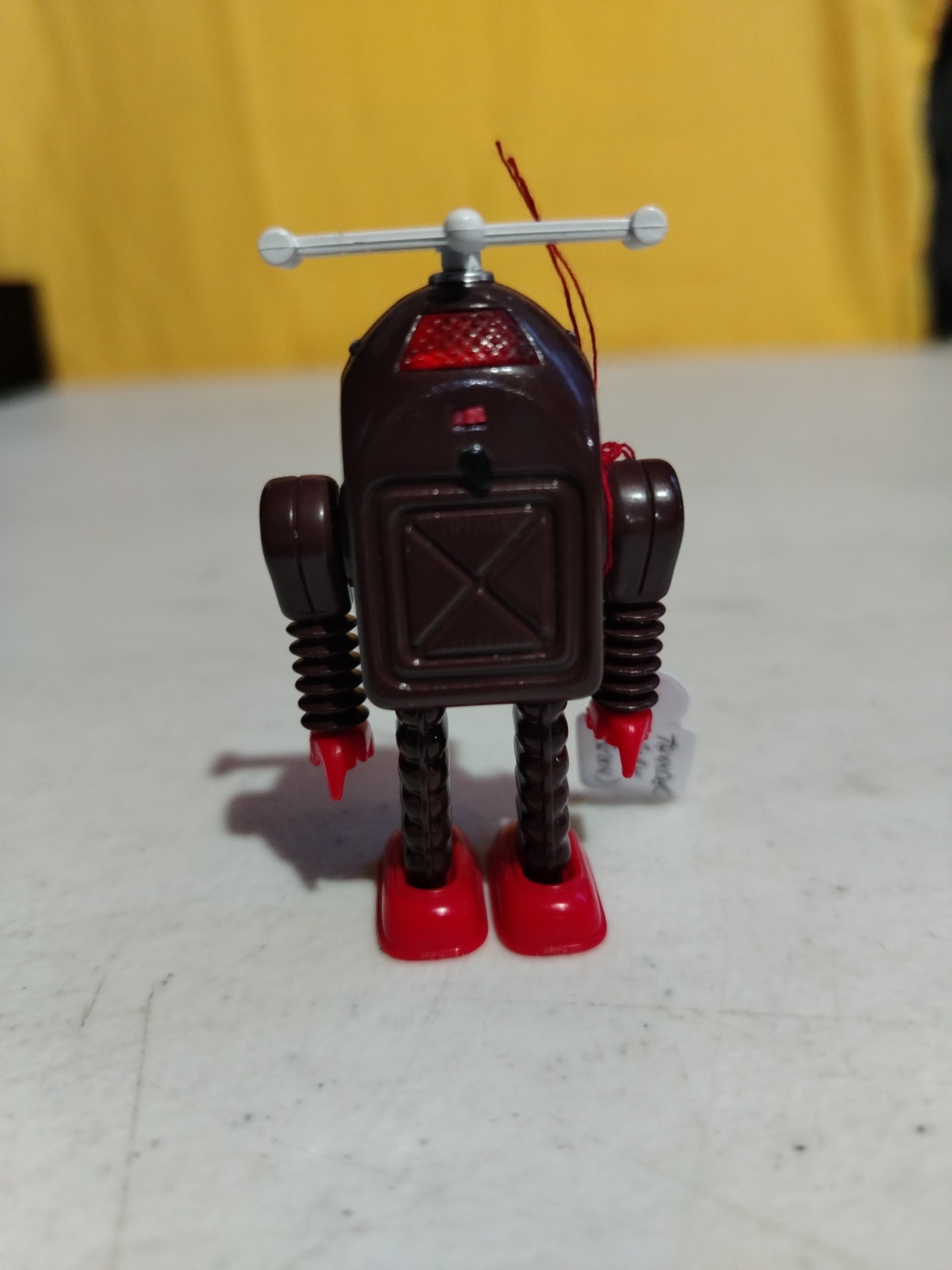 DIE CAST ROBOT