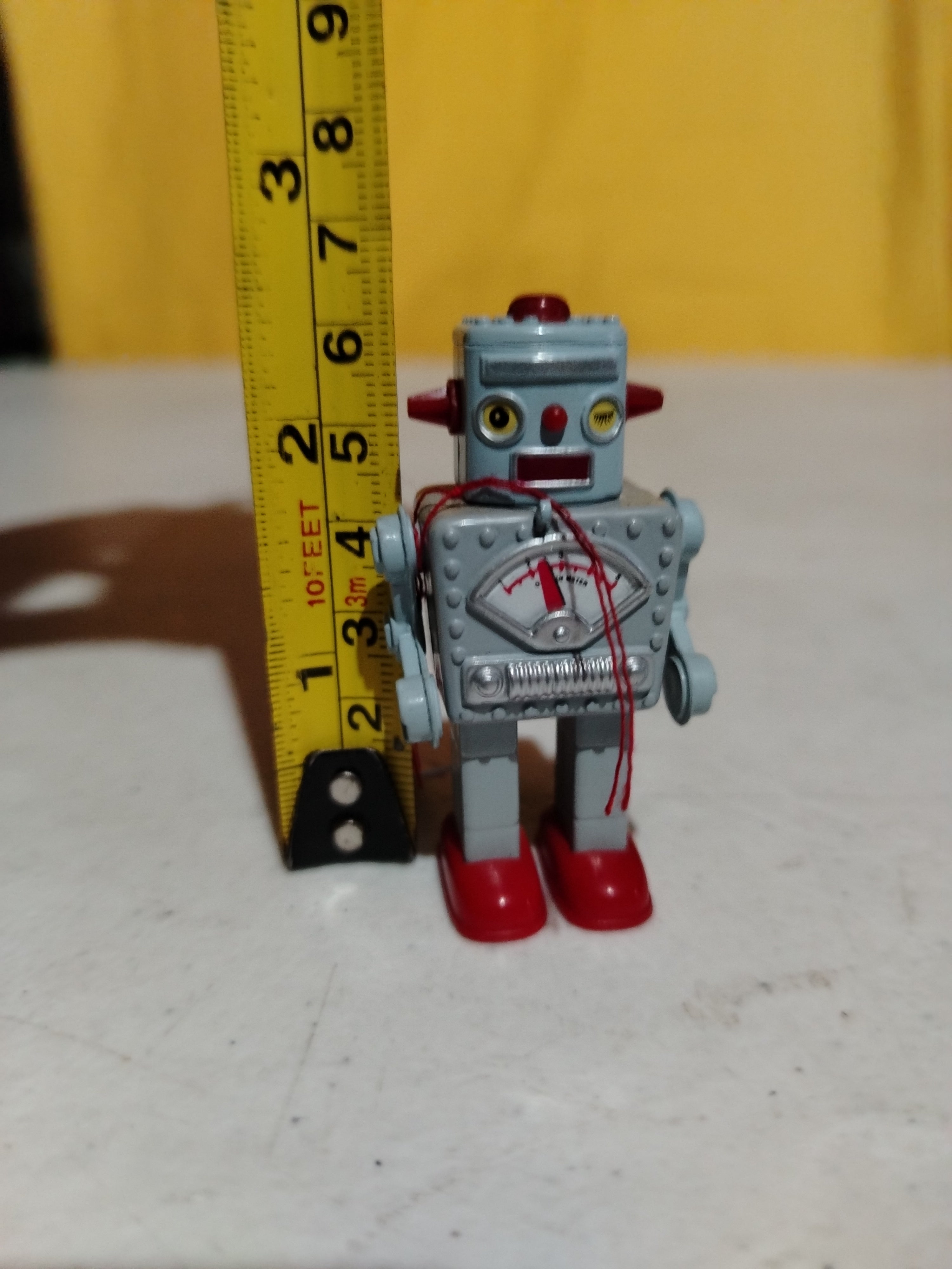 DIE CAST ROBOT