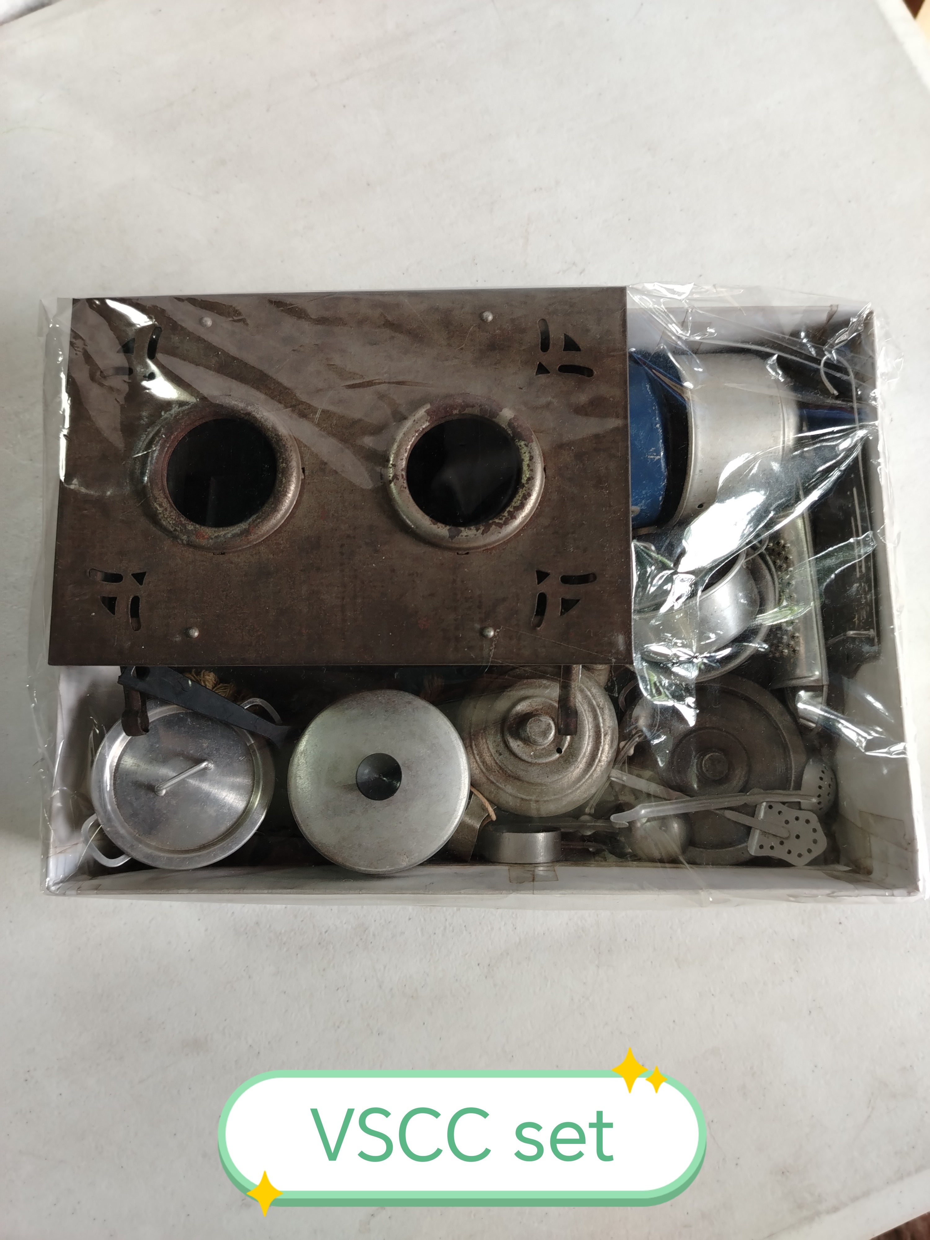 MINIATURE KITCHEN EQUIPMENT