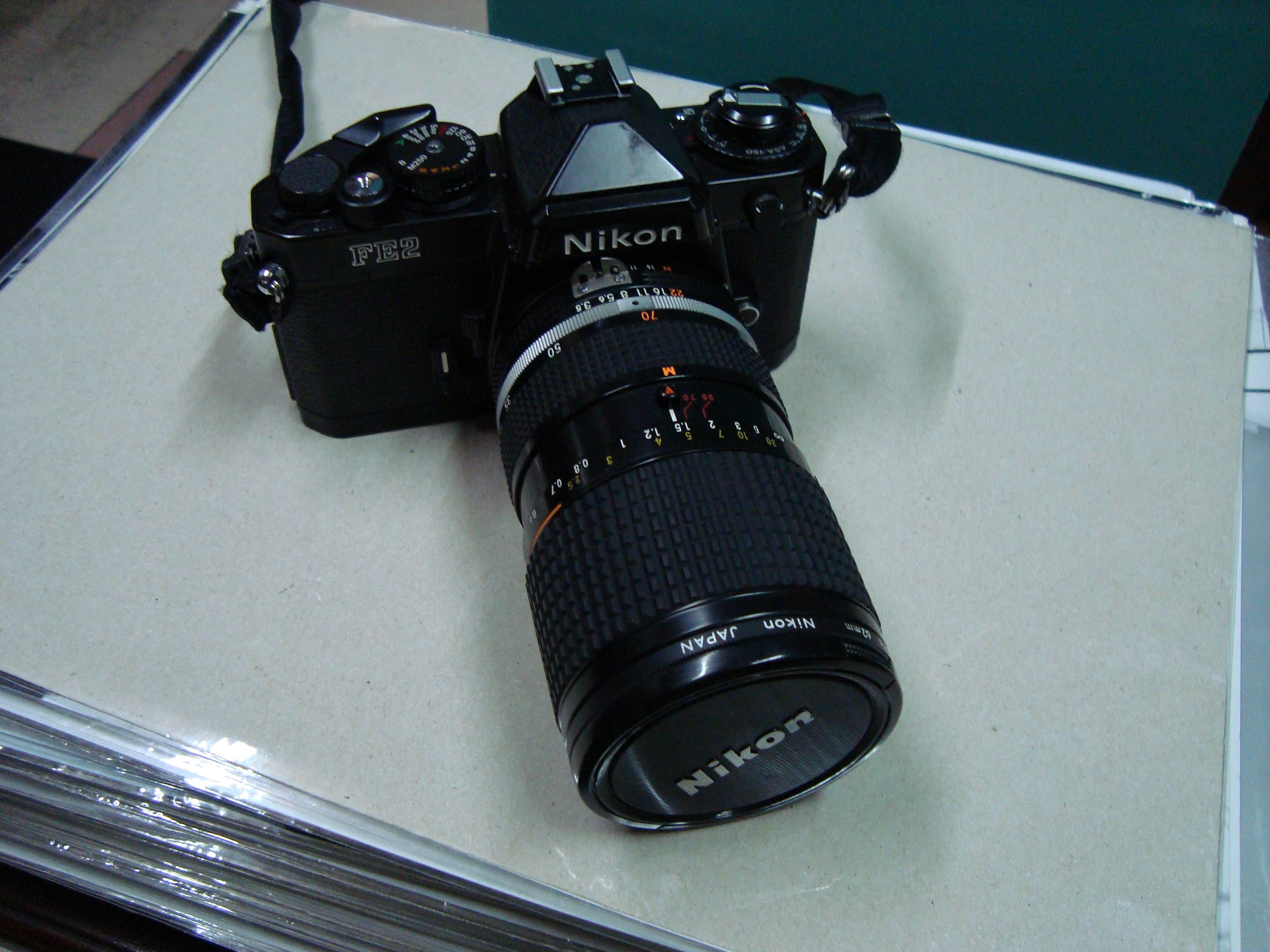 Nikon FE2 Camera (working condition)