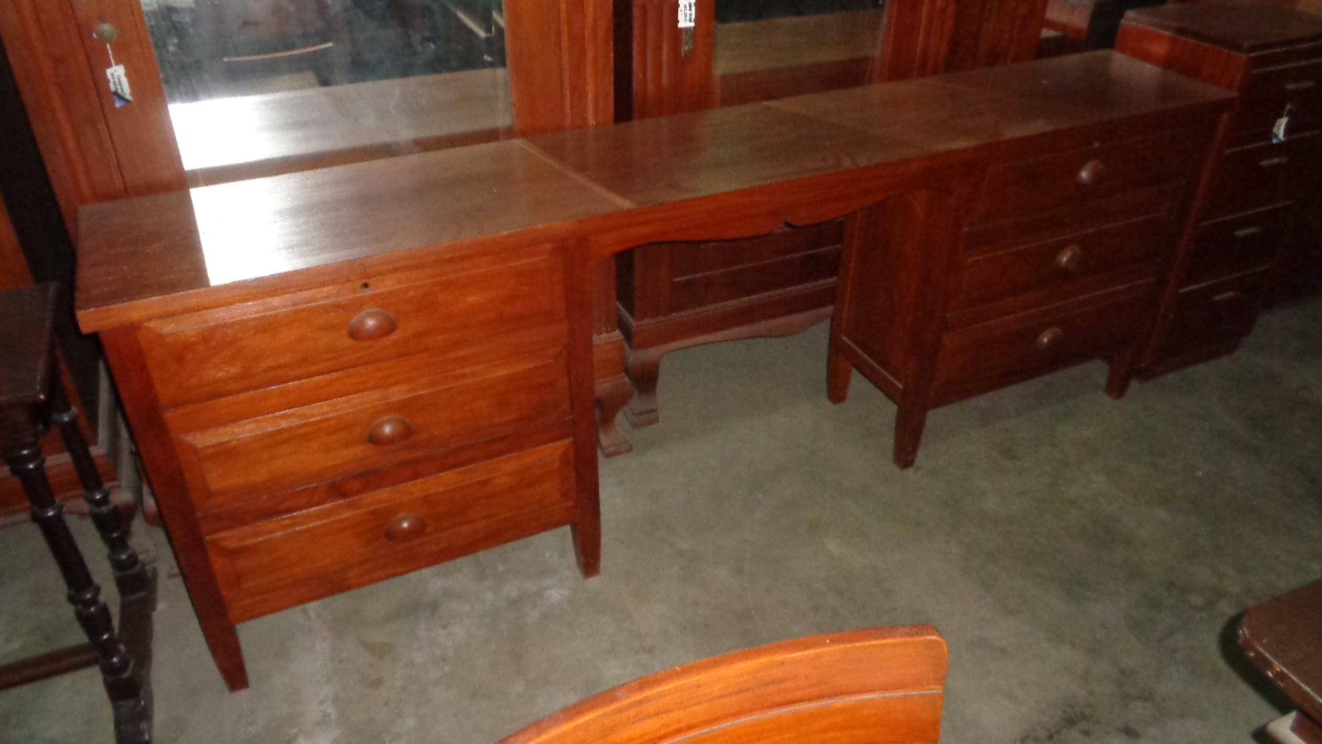 Lawyer Table AD86 Narra 1960′s Size 15″ x 70″ x 32 3/4″Ht.