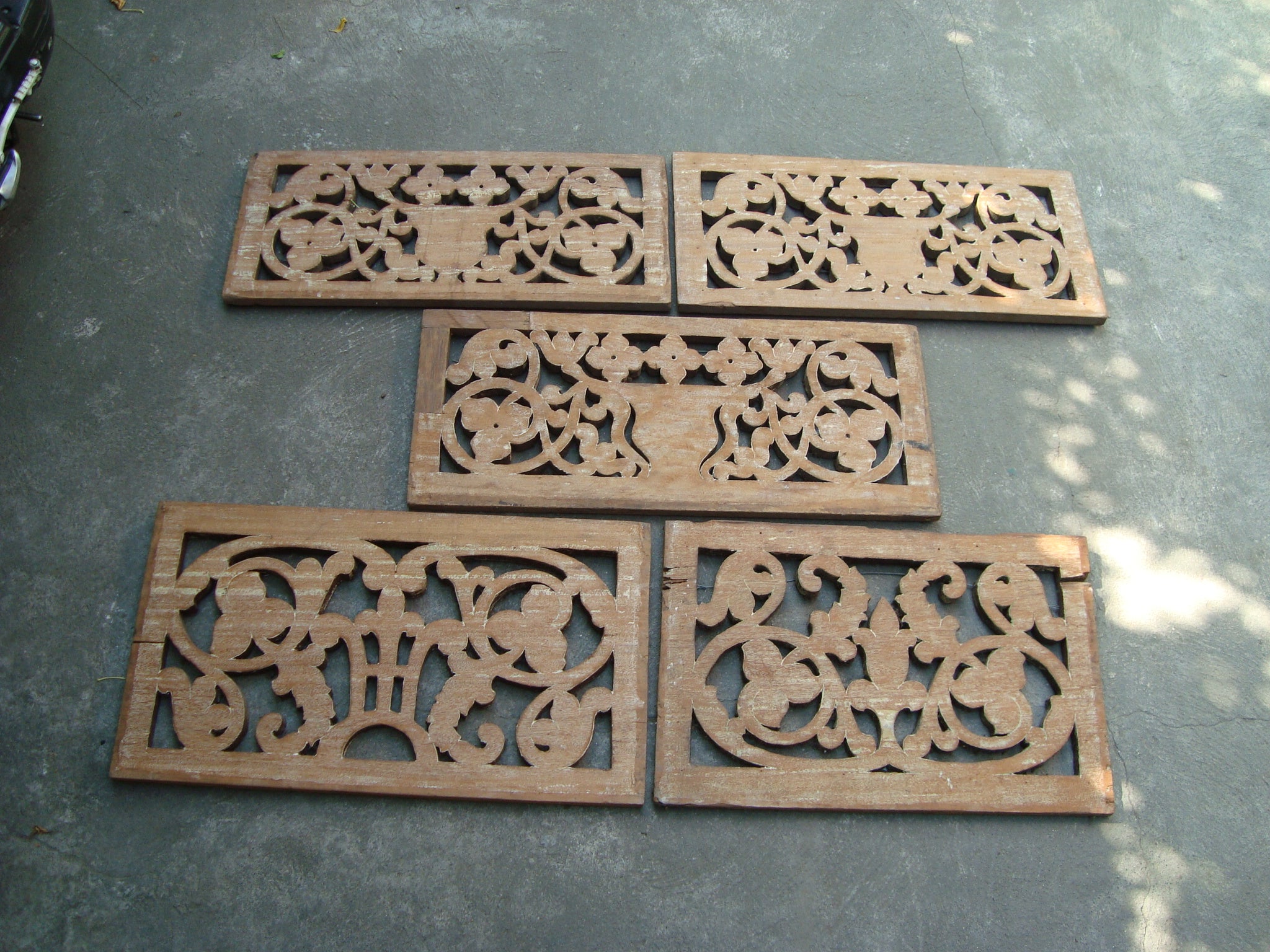 Cut Wood Set Of 5pcs